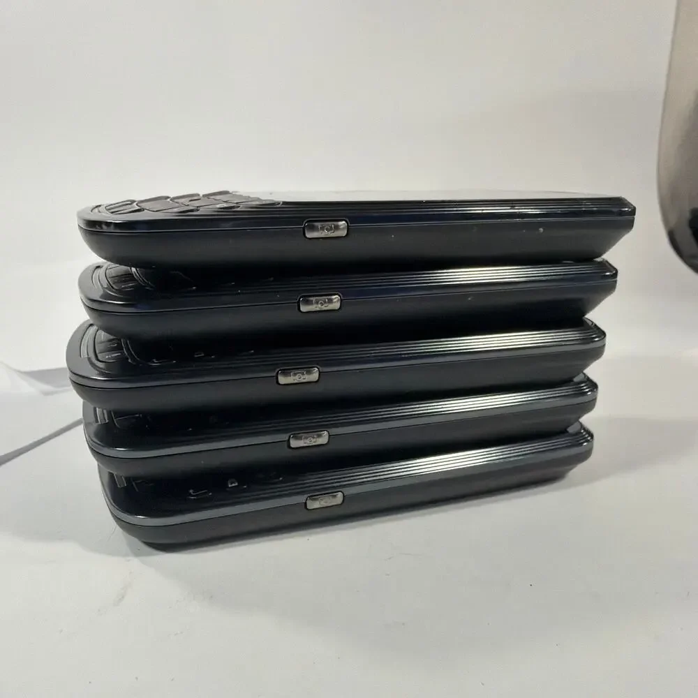 Lot of 5 Motorola Admiral XT603 Sprint QWERTY Smartphones Black Untested